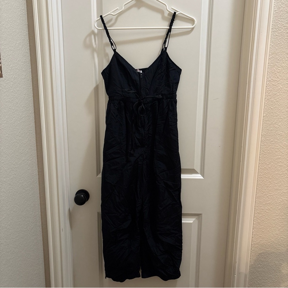 FP Movement Free People Down To Earth Jumpsuit XS Black Boho Zip Cuff Casual - Picture 2 of 9